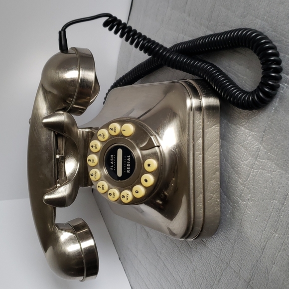 Pottery Barn Grand Vintage Retro Style Nickel Push Button Table Telephone - Picture 7 of 7